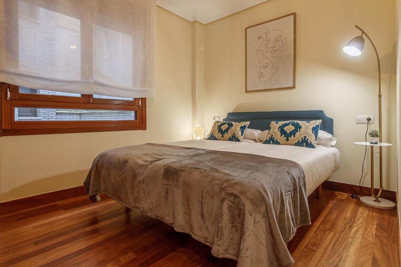 Olabeaga, Vivienda Turistica Urbana De Diseno Con Wifi Apartman Bilbao Kültér fotó